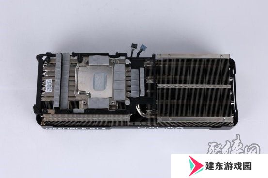 支持DLSS4，从“新”出发