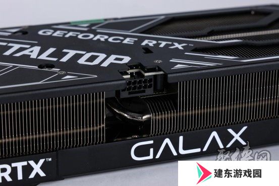 支持DLSS4，从“新”出发