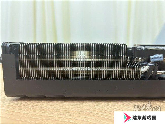 DLSS 4性能全力冲锋，耕升 GeForce RTX 5080 炫光 OC 值得你拥有！