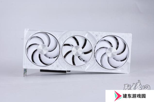 耕升 GeForce RTX 5090 D 解禁全新AI 兵器库！DLSS 4开启狂暴性能模式！