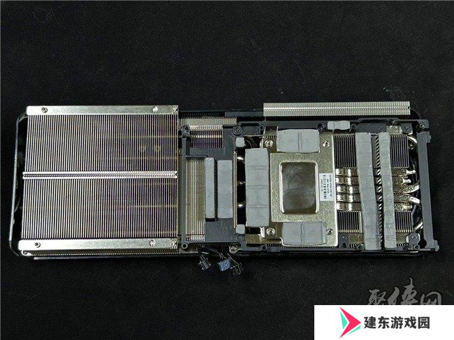 DLSS 4用实力告诉你！耕升 GeForce RTX 5070 Ti 追风不再是4K入门选择
