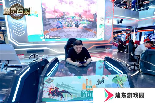 《魔灵召唤》2025长沙站**落幕，召唤师齐聚共燃竞技热情