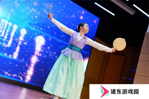 《魔灵召唤》上海站：世界冠军齐聚，中韩文化点亮盛会