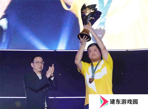 魔灵召唤：SWC2024世界总决赛 ‘命小宝’荣耀夺冠