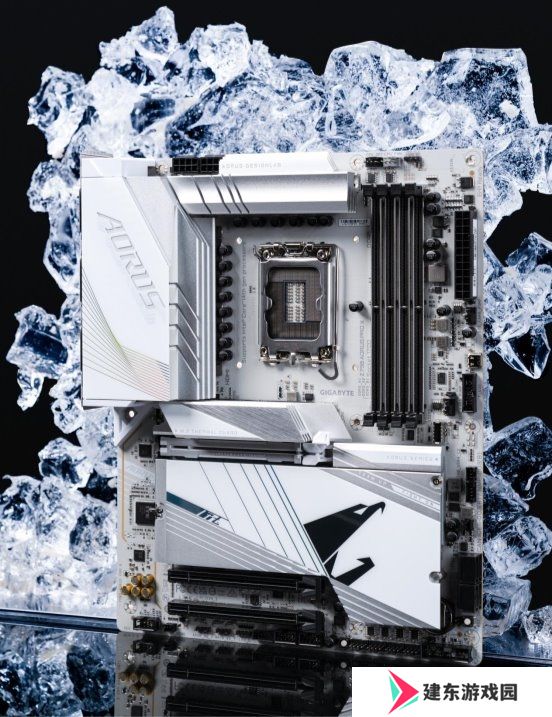 技嘉AORUS硬核跨界，联动各界大咖打造电竞新生态