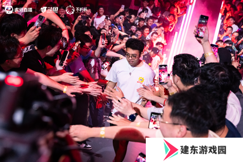虎牙DOTA2不朽杯**收官，7分钟门票售罄成就电竞经典一役