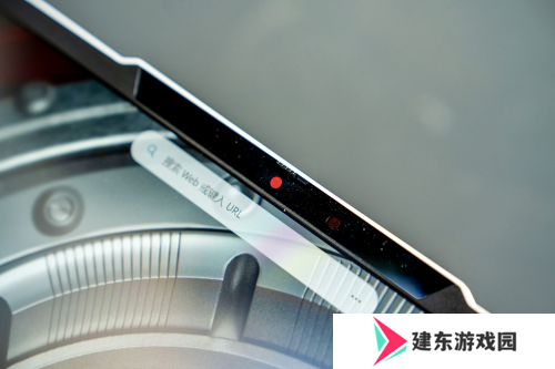 战力觉醒!锐龙9+RTX5070双芯加持，蛟龙16Z Pro撞色美学性能全开