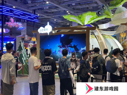 《蓝色星原：旅谣》BW展台开放线下试玩，玩家参与热情吸睛全场